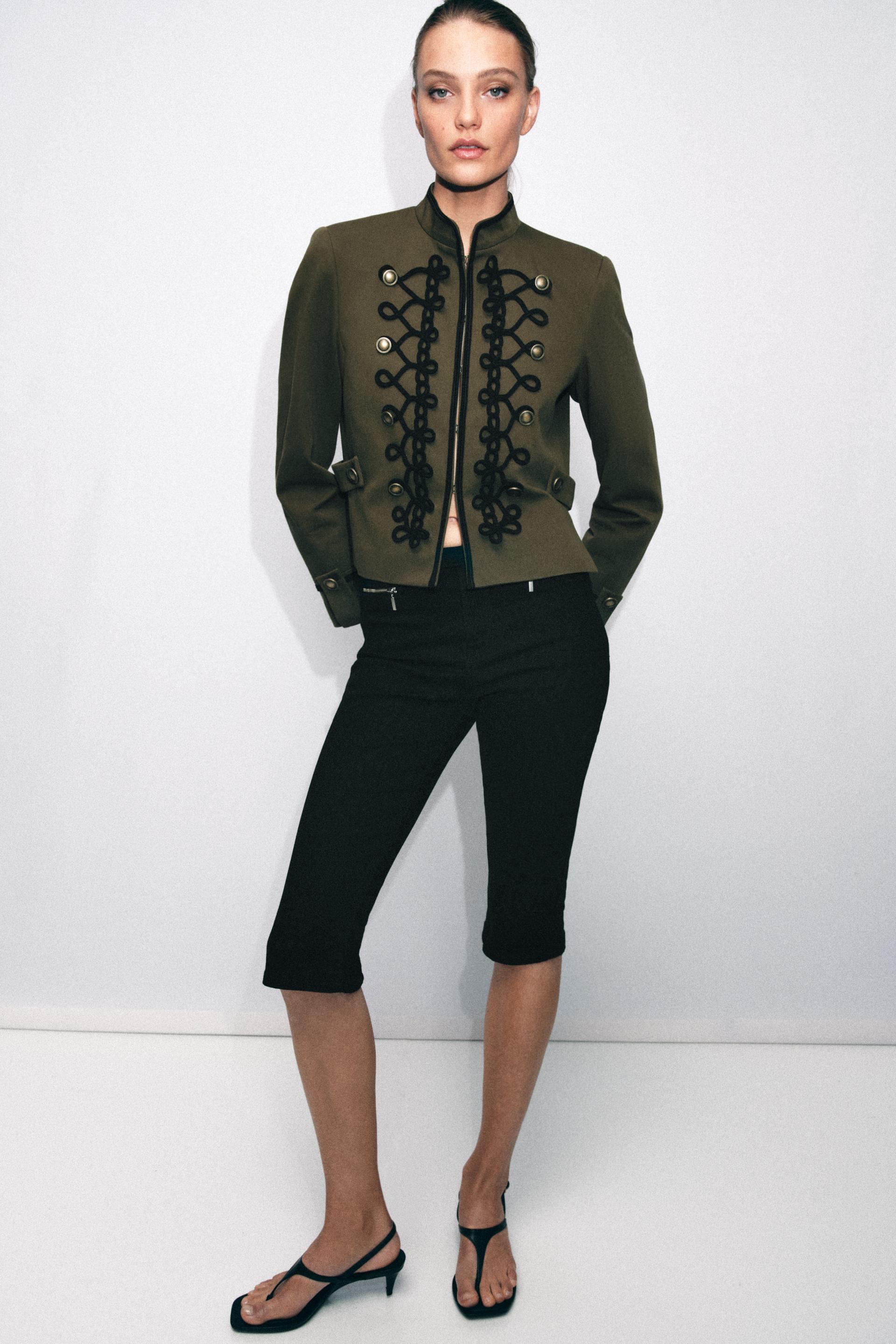 Blazer con Spalline Imbottite