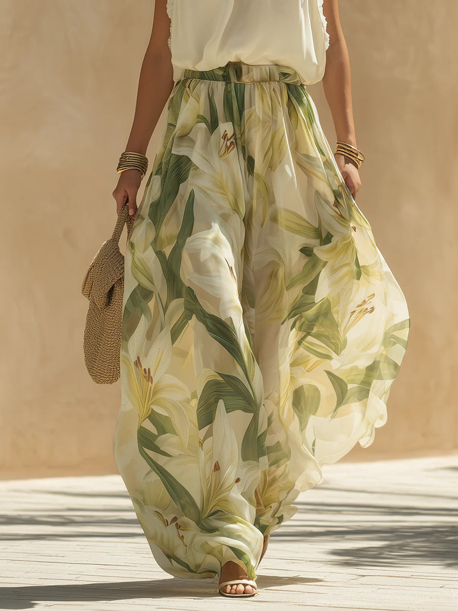 Mira - Top senza maniche in chiffon con balze e pantaloni a stampa giglio