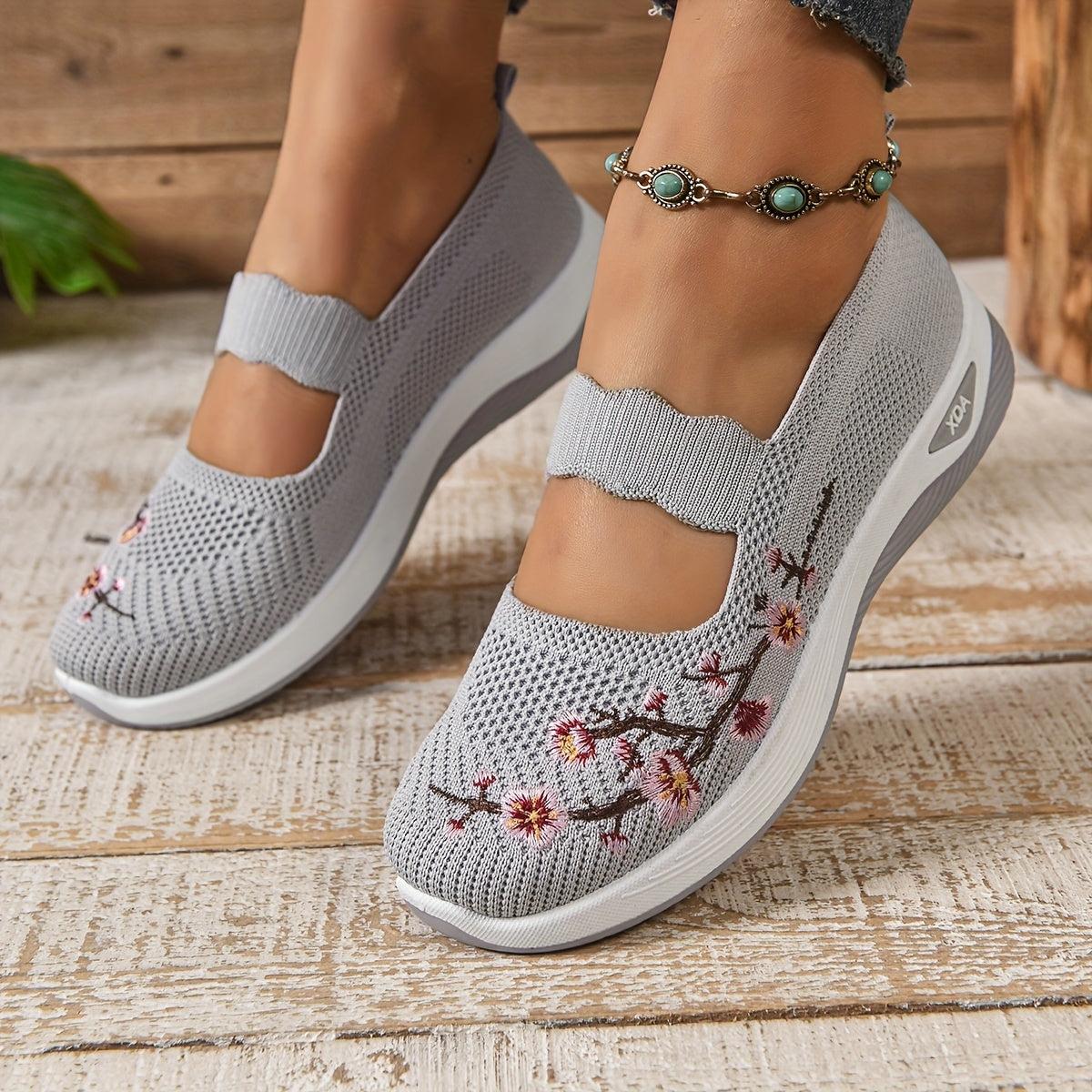 BlossomStep™ Comfort Sneakers