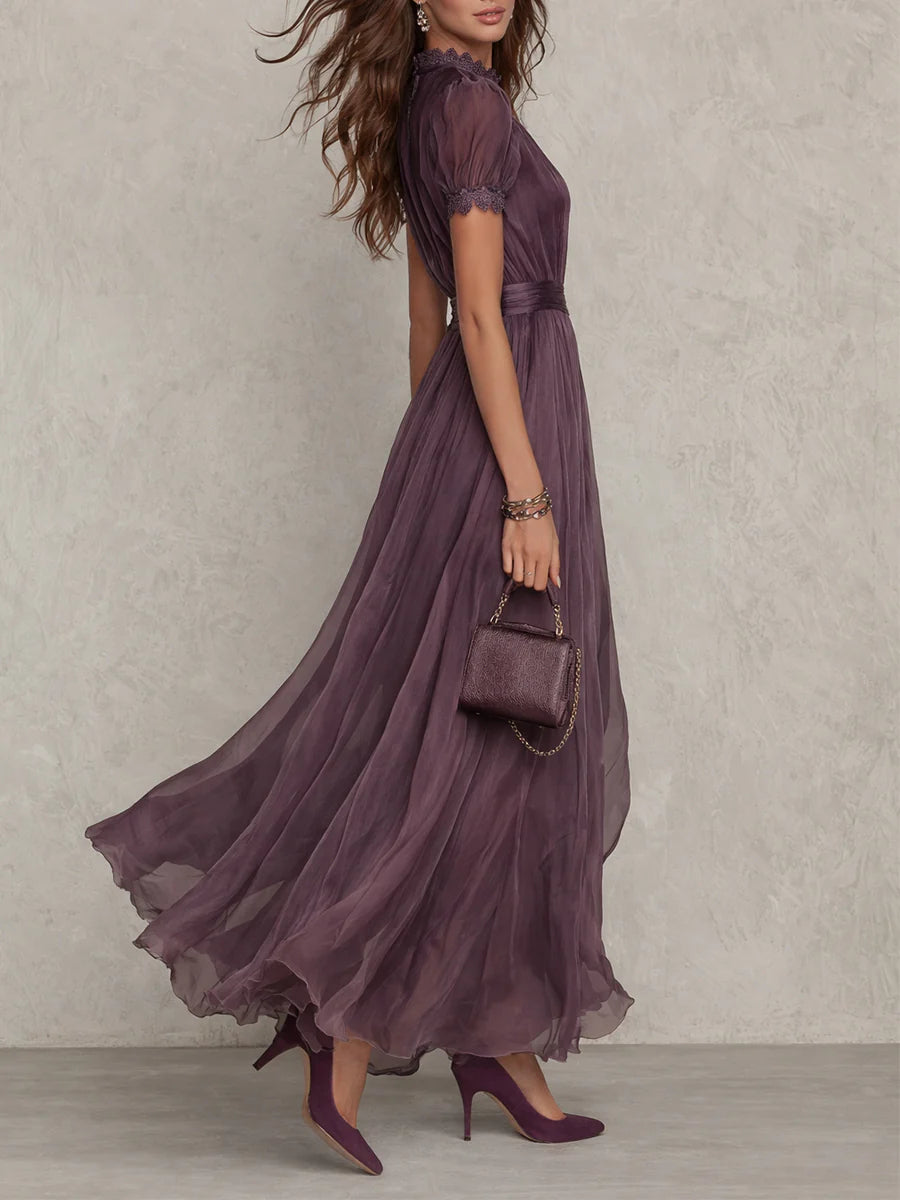 Relia | Abito Lungo Elegante in Chiffon Viola con Cut-Out sullo Scollo