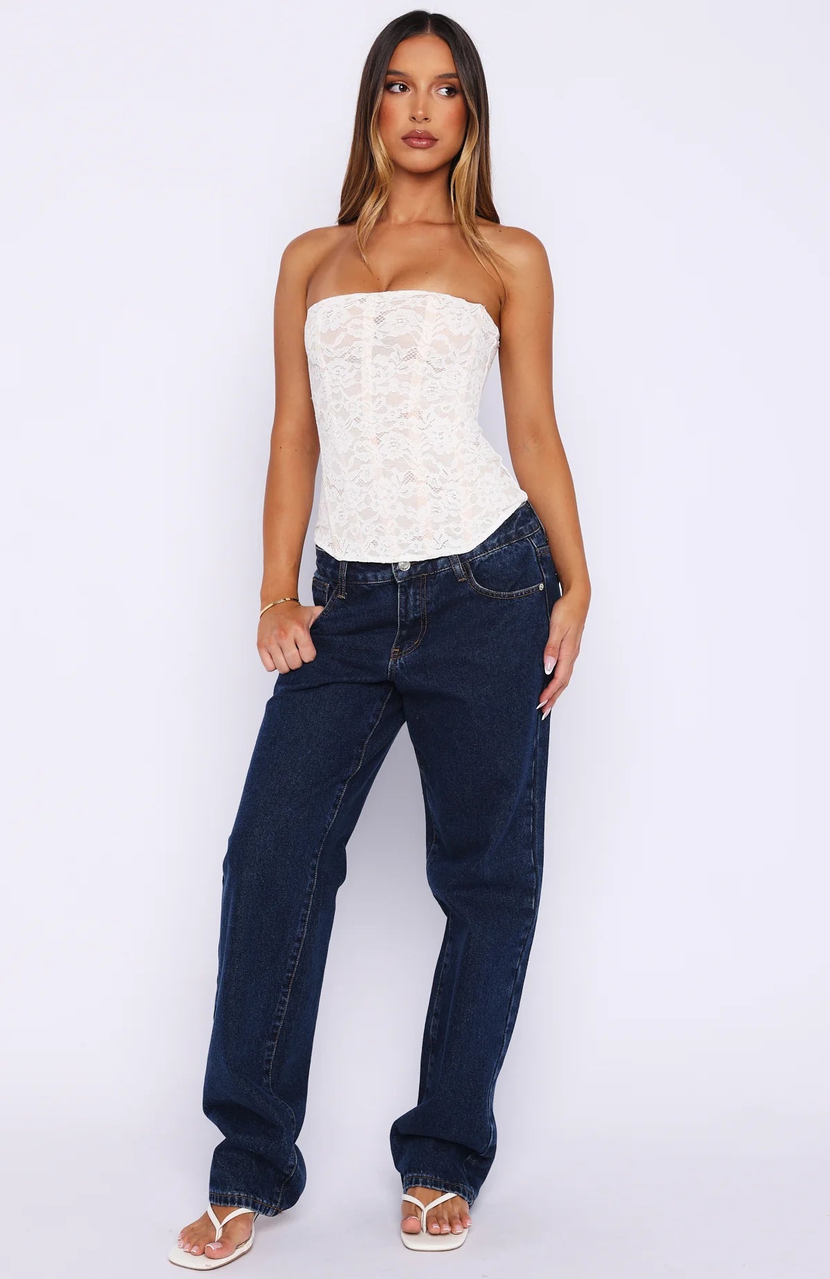 Top di pizzo senza spalline