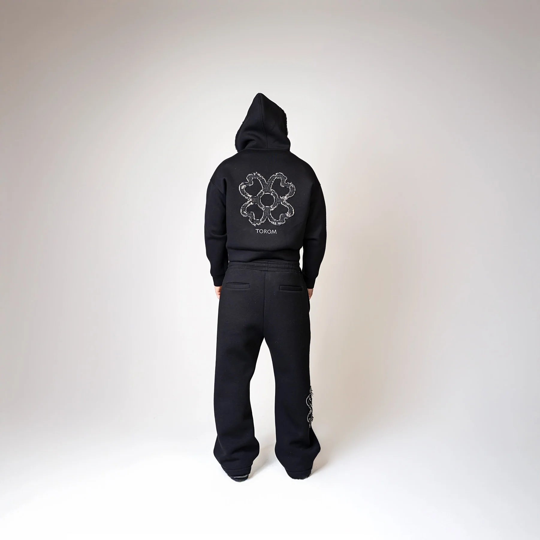 Torom Tracksuit
