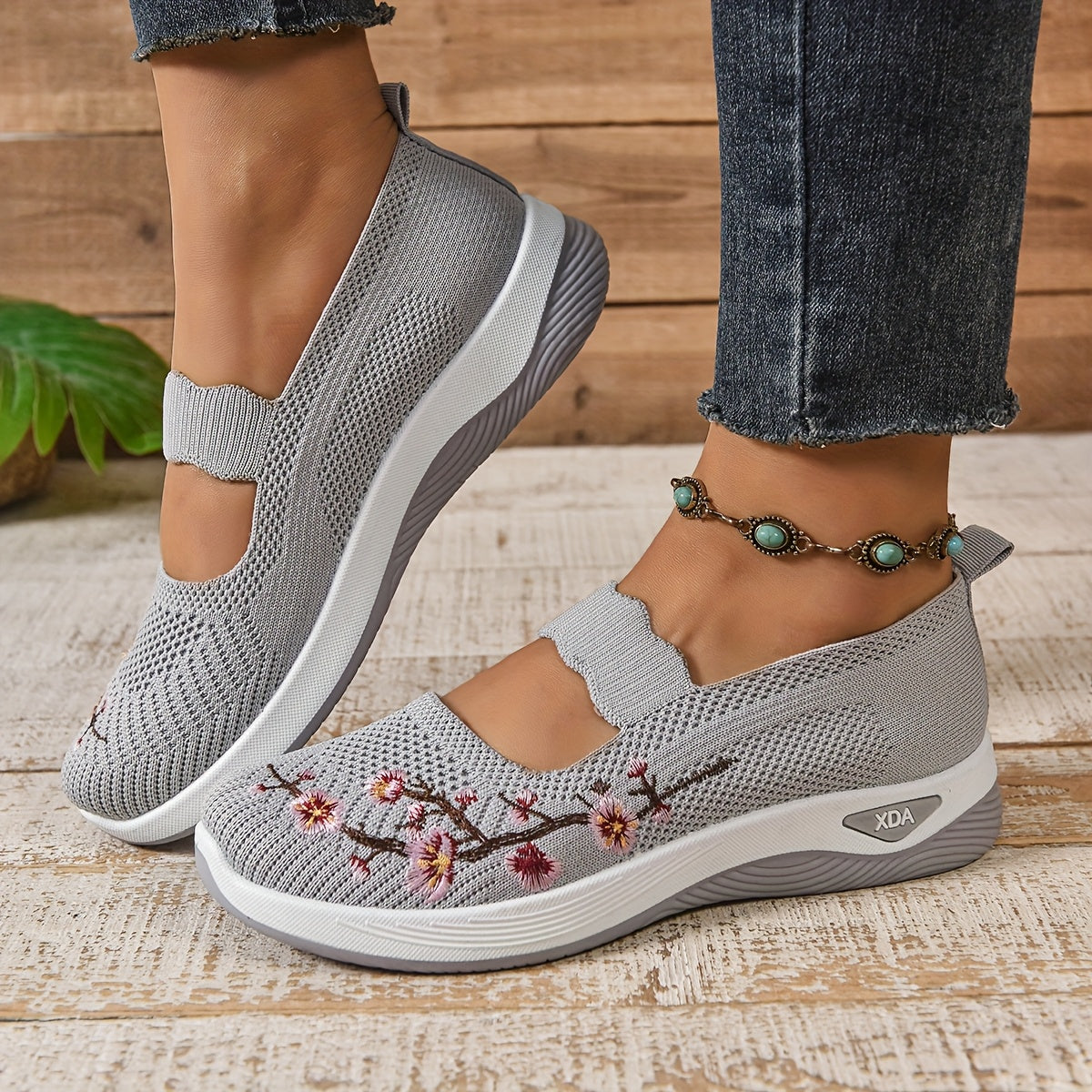 BlossomStep™ Comfort Sneakers