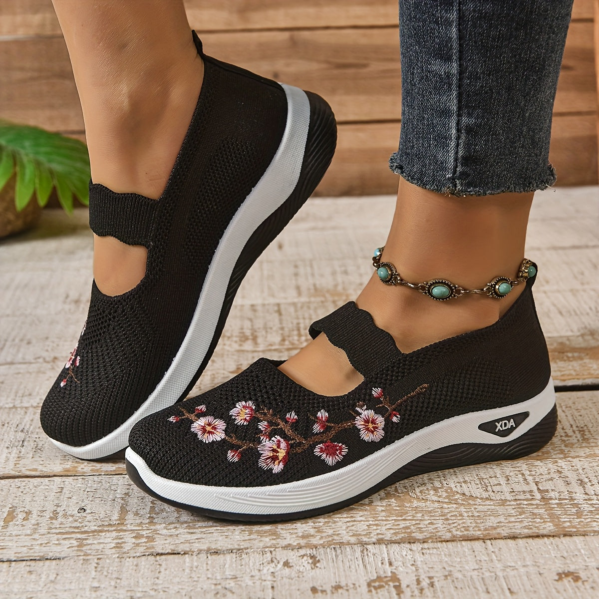 BlossomStep™ Comfort Sneakers