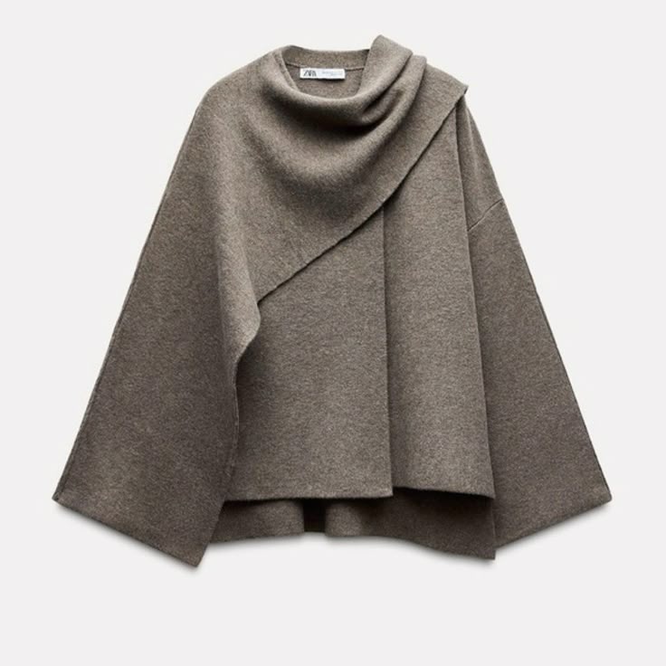 Short Cape Taupe Coat